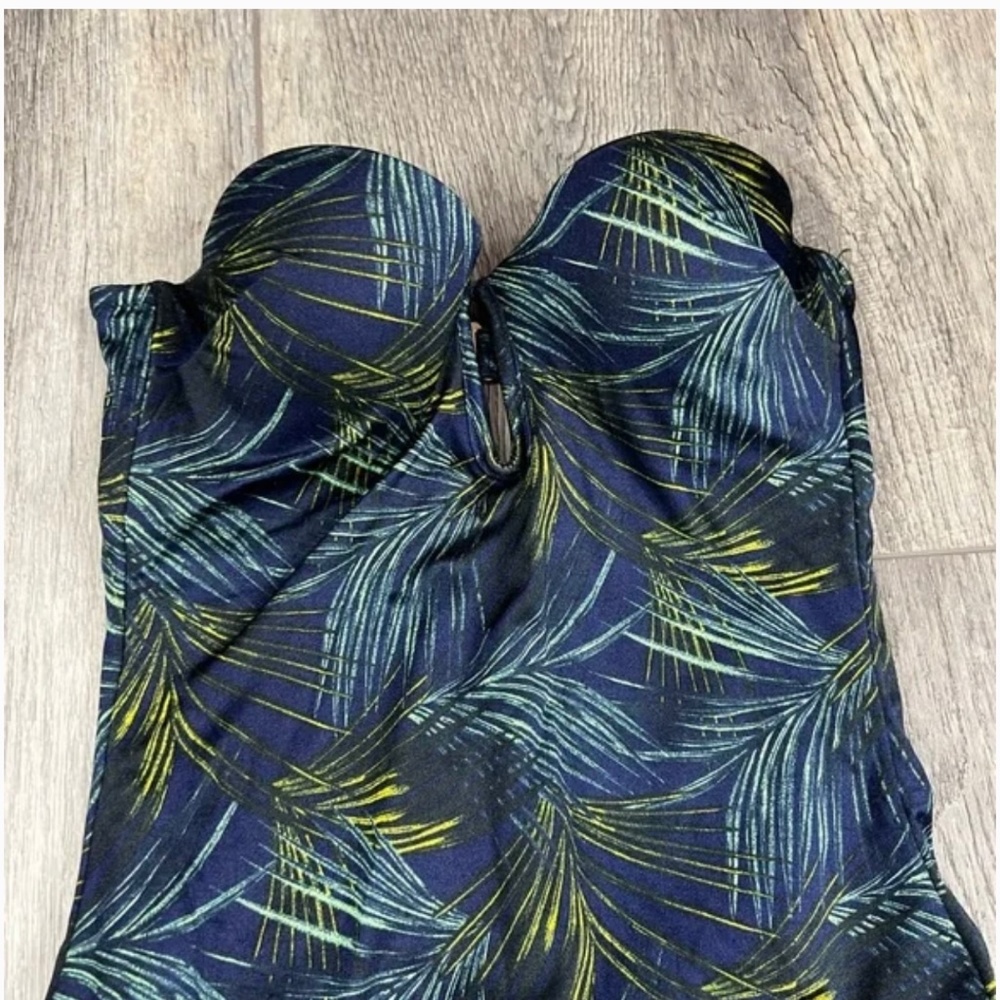 34B VS Navy Tropical One Piece Swimsuit navy palm monokini